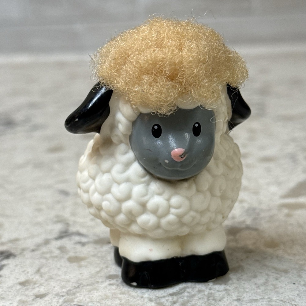 Fisher Price Little People Touch N' Feel White Sheep Farm Animal Fuzzy 2005